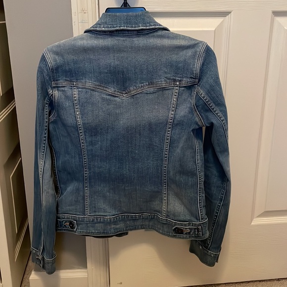 Levi’s Denim Jacket - Picture 2 of 4